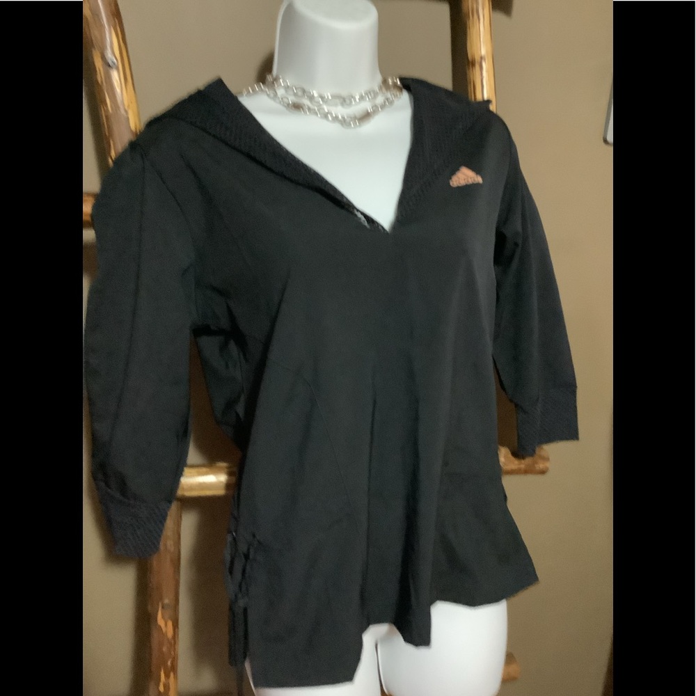 286 Black Light Weight Pullover - image 1